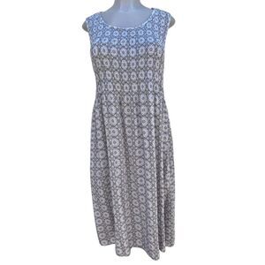 NWOT Croft & Barrow Midi Dress Womens Large Gray White Floral Sleeveless Smocked